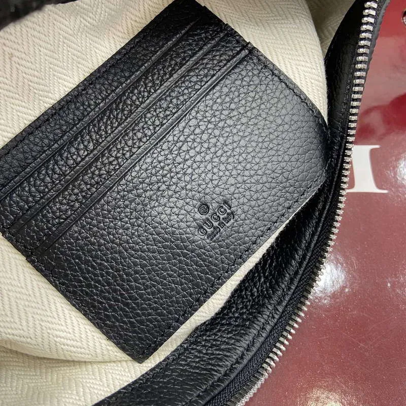 Gucci 824529 Gucci B Small Bag Black