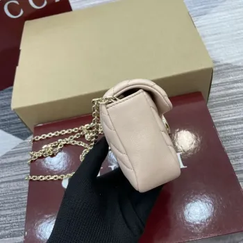 Gucci 841290 GG Marmont Mini Shoulder Bag Light pink