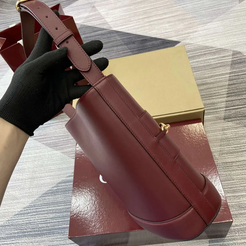 Gucci 833660 Gucci 73 Medium Bucket Bag Ancora Red smooth leather