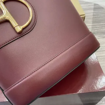 Gucci 833660 Gucci 73 Medium Bucket Bag Ancora Red smooth leather