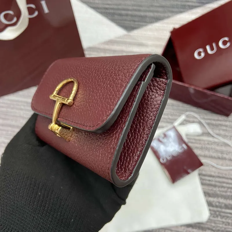 Gucci 828148 Gucci Softbit Card Case Ancora red