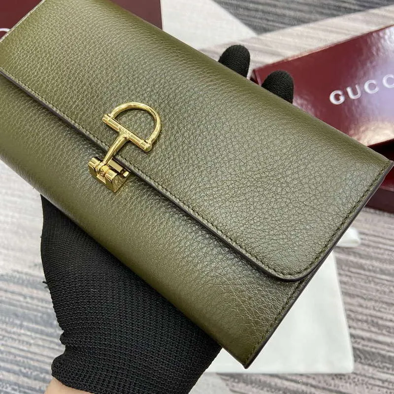 Gucci 828147 Gucci Softbit Continental Wallet Dark Green