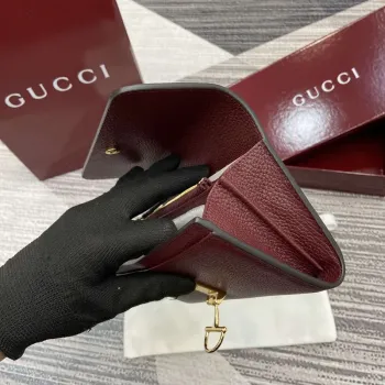 Gucci 828147 Gucci Softbit Continental Wallet Ancora red