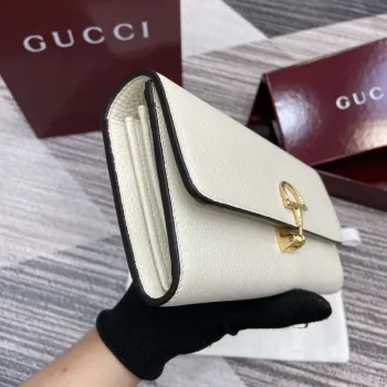 Gucci 828147 Gucci Softbit Continental Wallet White
