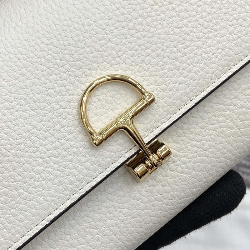 Gucci 828147 Gucci Softbit Continental Wallet White