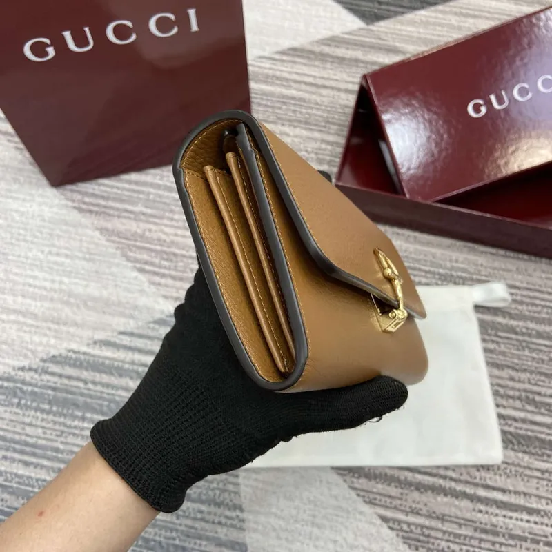 Gucci 828147 Gucci Softbit Continental Wallet Brown