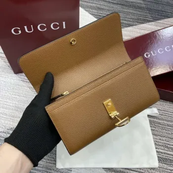 Gucci 828147 Gucci Softbit Continental Wallet Brown