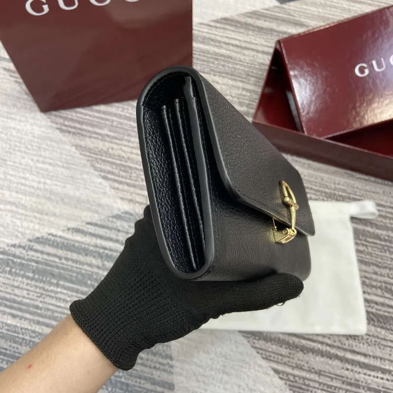 Gucci 828147 Gucci Softbit Continental Wallet Black