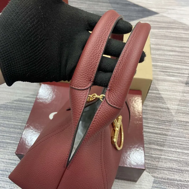 Gucci 837467 Gucci Softbit Medium Top Handle Bag Ancora red