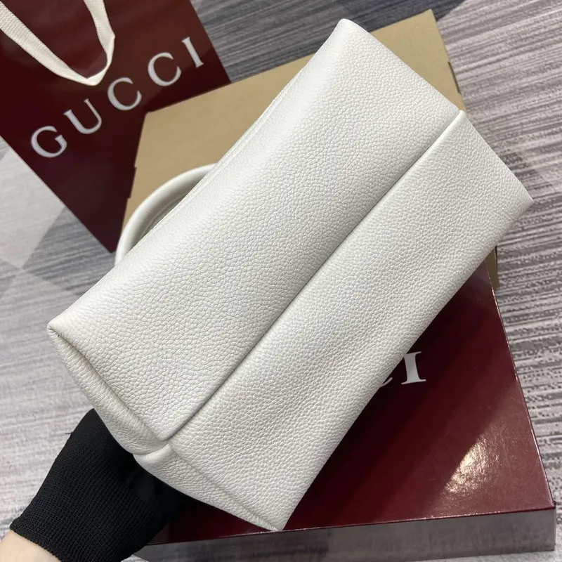 Gucci 837467 Gucci Softbit Medium Top Handle Bag White