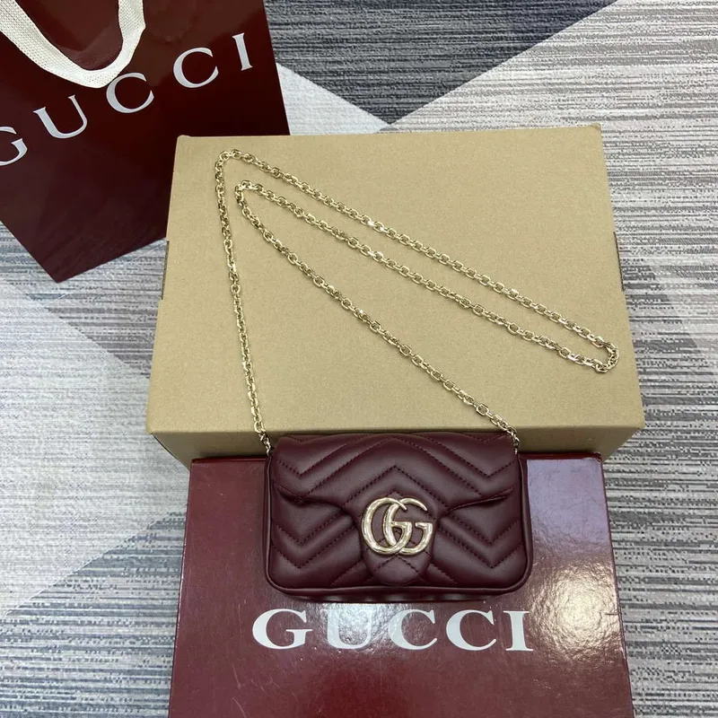 Gucci 841290 GG Marmont Mini Shoulder Bag Ancora red