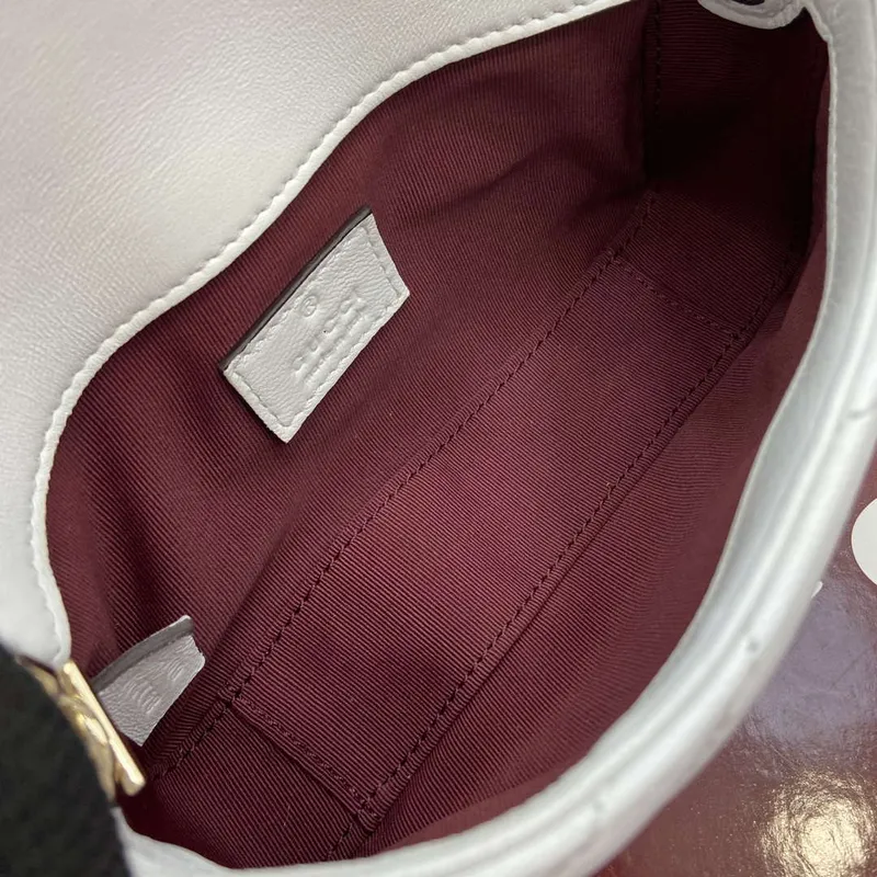 Gucci 841290 GG Marmont Mini Shoulder Bag White