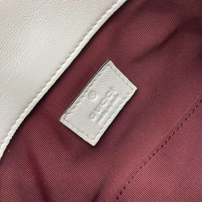 Gucci 841290 GG Marmont Mini Shoulder Bag White