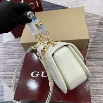 Gucci 827750 Gucci Bamboo Diva Medium Bag White