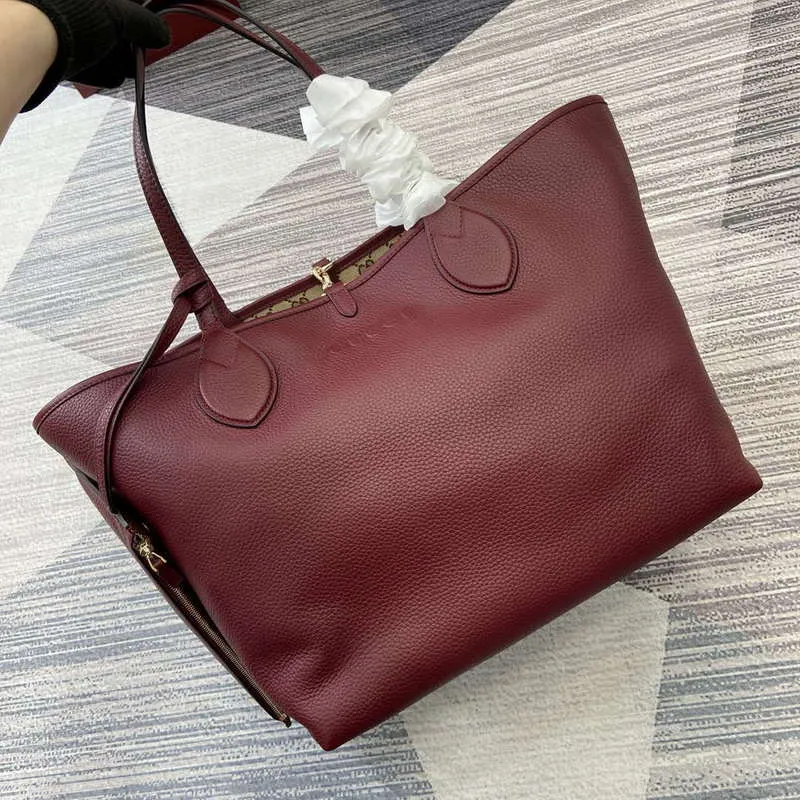 Gucci 839112 Gucci Totissima Large Reversible Tote Bag Red