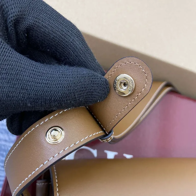 Gucci 815178 Gucci Horsebit 1955 Soft Medium Shoulder Bag Brown