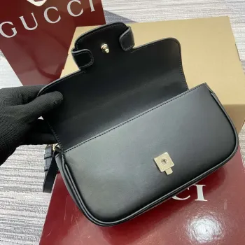 Gucci 815206 Gucci Horsebit 1955 Soft Small Top Handle Bag Black
