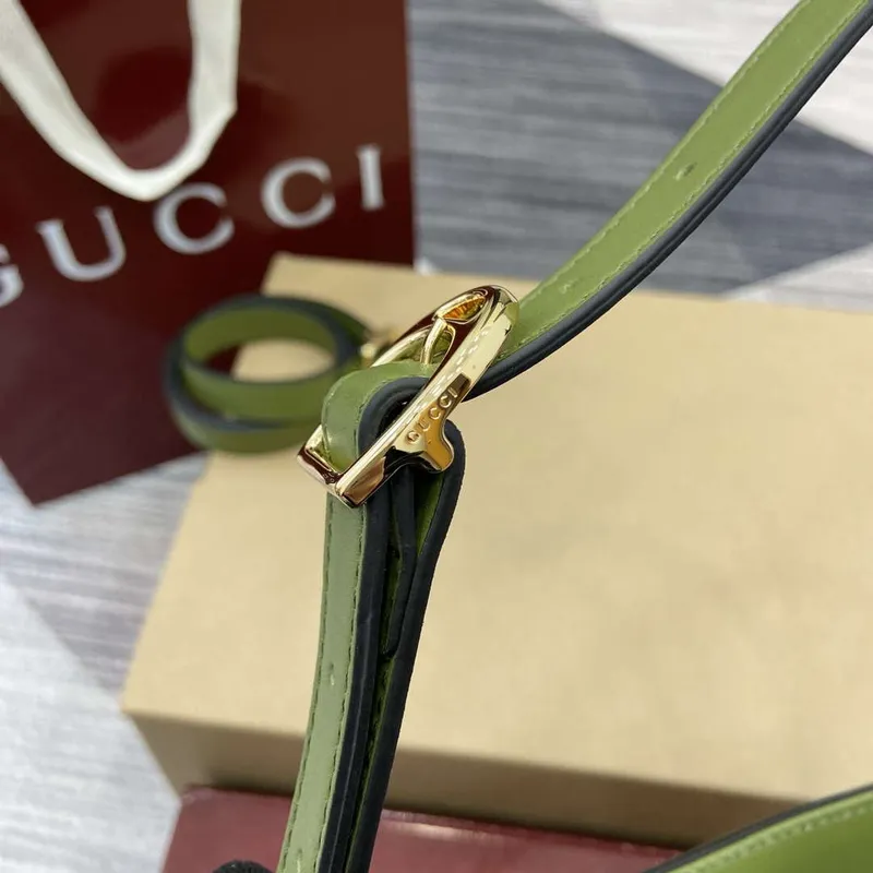 Gucci 833665 Gucci 73 Small Bucket Bag Green Leather