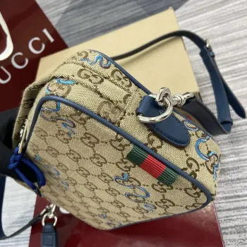 Gucci 817771 Small Embroidered Snake Crossbody Bag Apricot cloth
