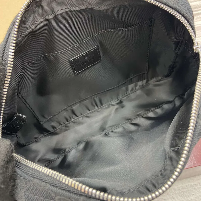 Gucci 834802 GG Canvas Small Crossbody Bag Black