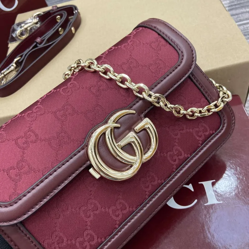 Gucci 826761 Gucci Go Small Shoulder Bag Red