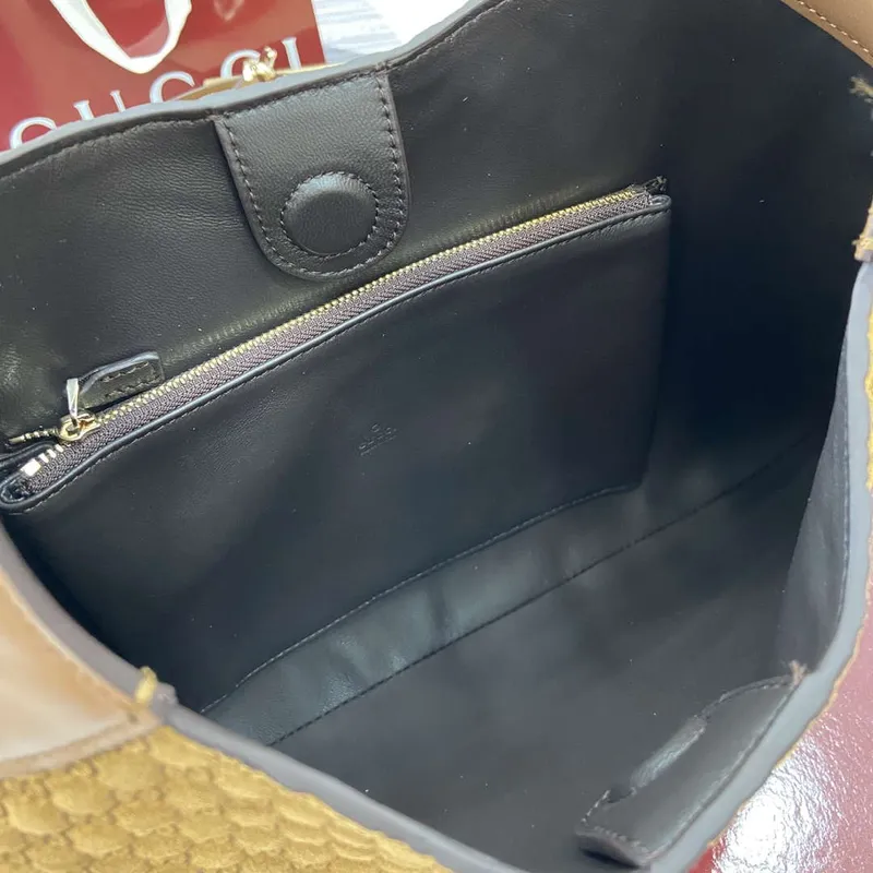 Gucci 834981 Gucci B medium Shoulder Bag Brown velvet embossed