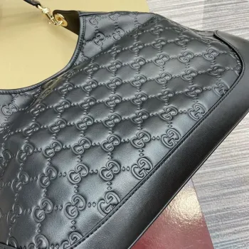 Gucci 834981 Gucci B medium Shoulder Bag Black