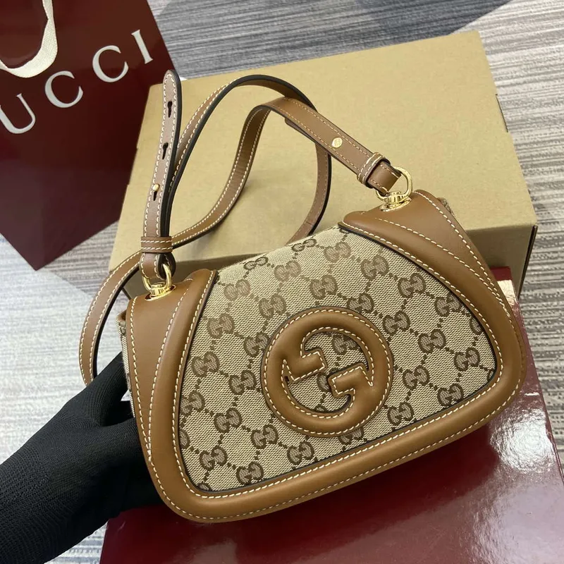 Gucci 815700 Gucci Blondie mini shoulder bag Beige dark brown canvas