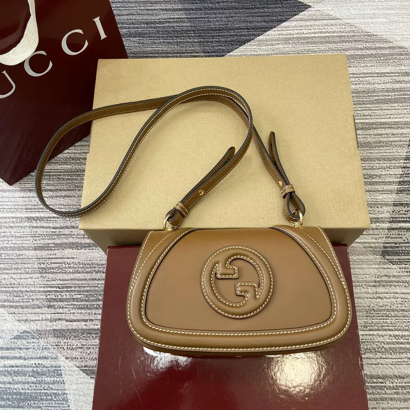 Gucci 815700 Gucci Blondie mini shoulder bag Brown Leather