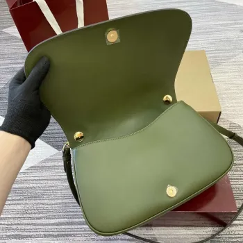 Gucci 815719 Gucci Blondie Medium top handle bag Green suede