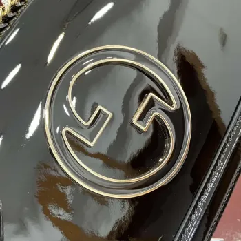 Gucci 815715 Gucci Blondie small shoulder bag Patent Leather Black