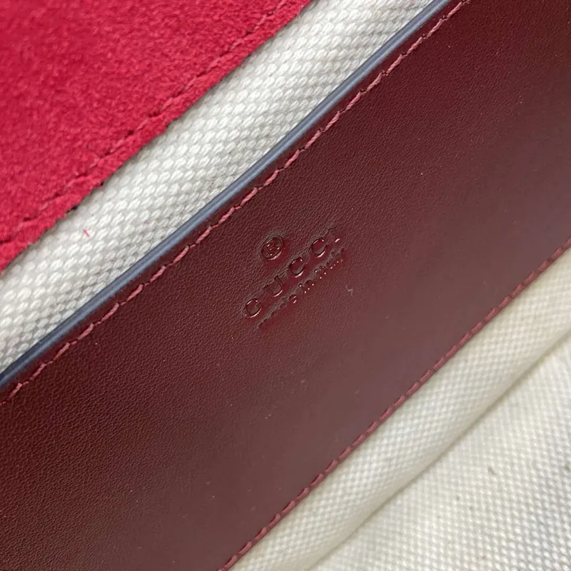 Gucci 815711 Gucci Blondie mini shoulder bag Patent Leather Red