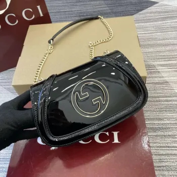Gucci 815711 Gucci Blondie mini shoulder bag Patent Leather Black
