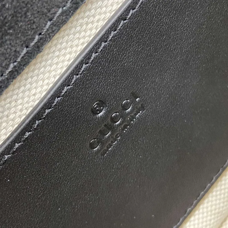 Gucci 815711 Gucci Blondie mini shoulder bag Patent Leather Black