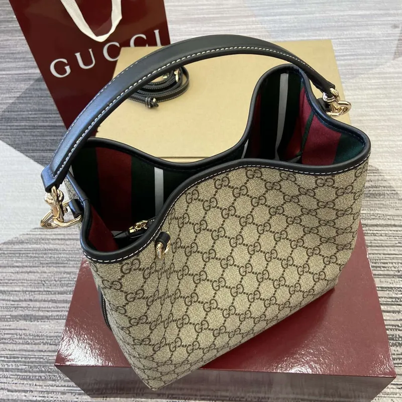 Gucci 815103 GG Emblem bucket bag Beige and Black
