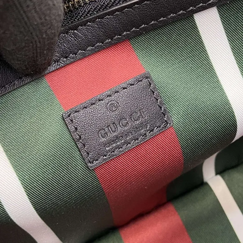 Gucci 815103 GG Emblem bucket bag Beige and Black