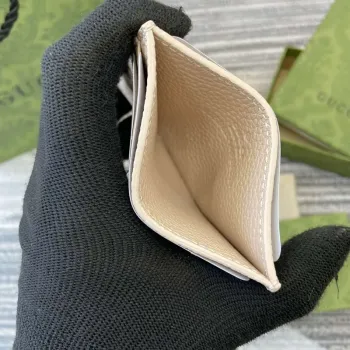 Gucci 815883 GG Emblem card case Beige Leather