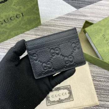 Gucci 815883 GG Emblem card case Black Leather