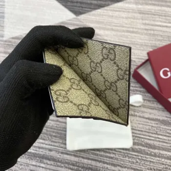 Gucci 818952 GG Emblem card case Brown Leather