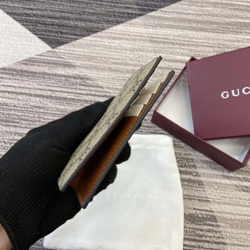 Gucci 821209 GG Emblem bi fold card case Beige and dark brown