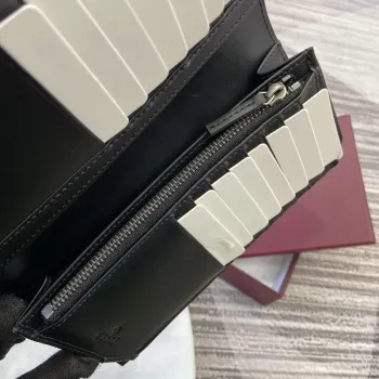 Gucci 821213 GG Emblem Black mini wallet