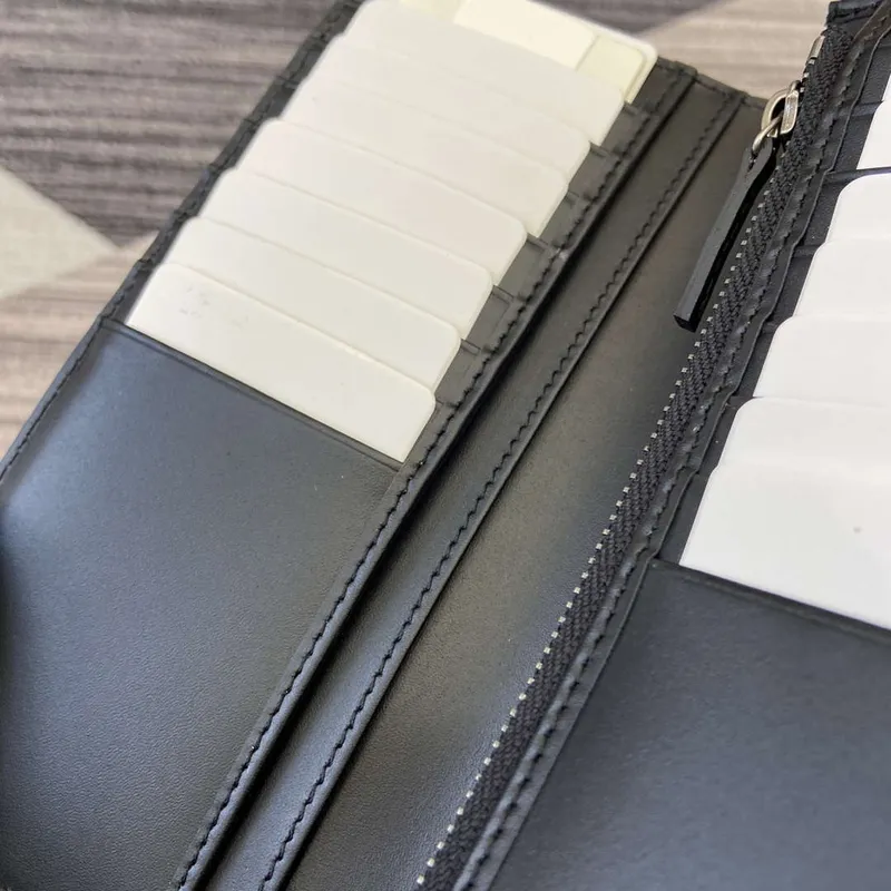 Gucci 821213 GG Emblem Black mini wallet