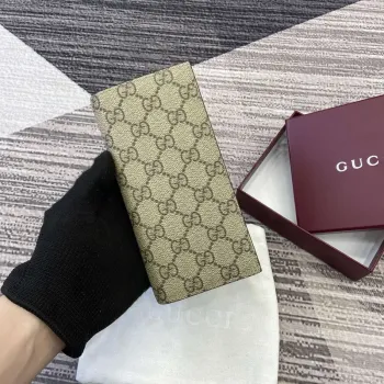 Gucci 821213 GG Emblem Beige and Brown mini wallet