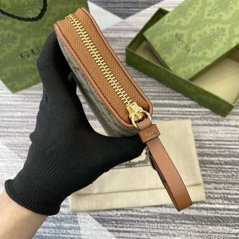 Gucci 821803 GG Emblem Beige and dark brown mini wallet