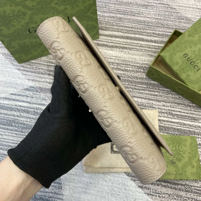 Gucci 815922 GG Emblem continental wallet Taupe