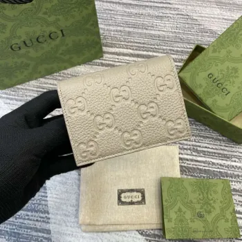 Gucci 815901 GG Emblem mini wallet Taupe