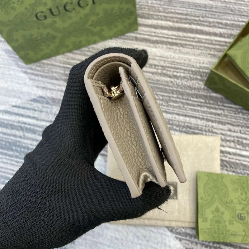 Gucci 815901 GG Emblem mini wallet Taupe