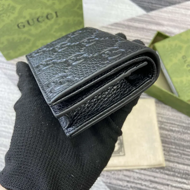 Gucci 815901 GG Emblem mini wallet Black