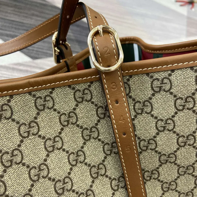 Gucci 815212 GG Emblem Large tote bag Beige and dark brown