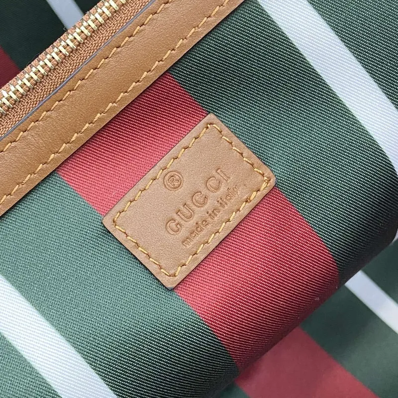 Gucci 815212 GG Emblem Large tote bag Beige and dark brown